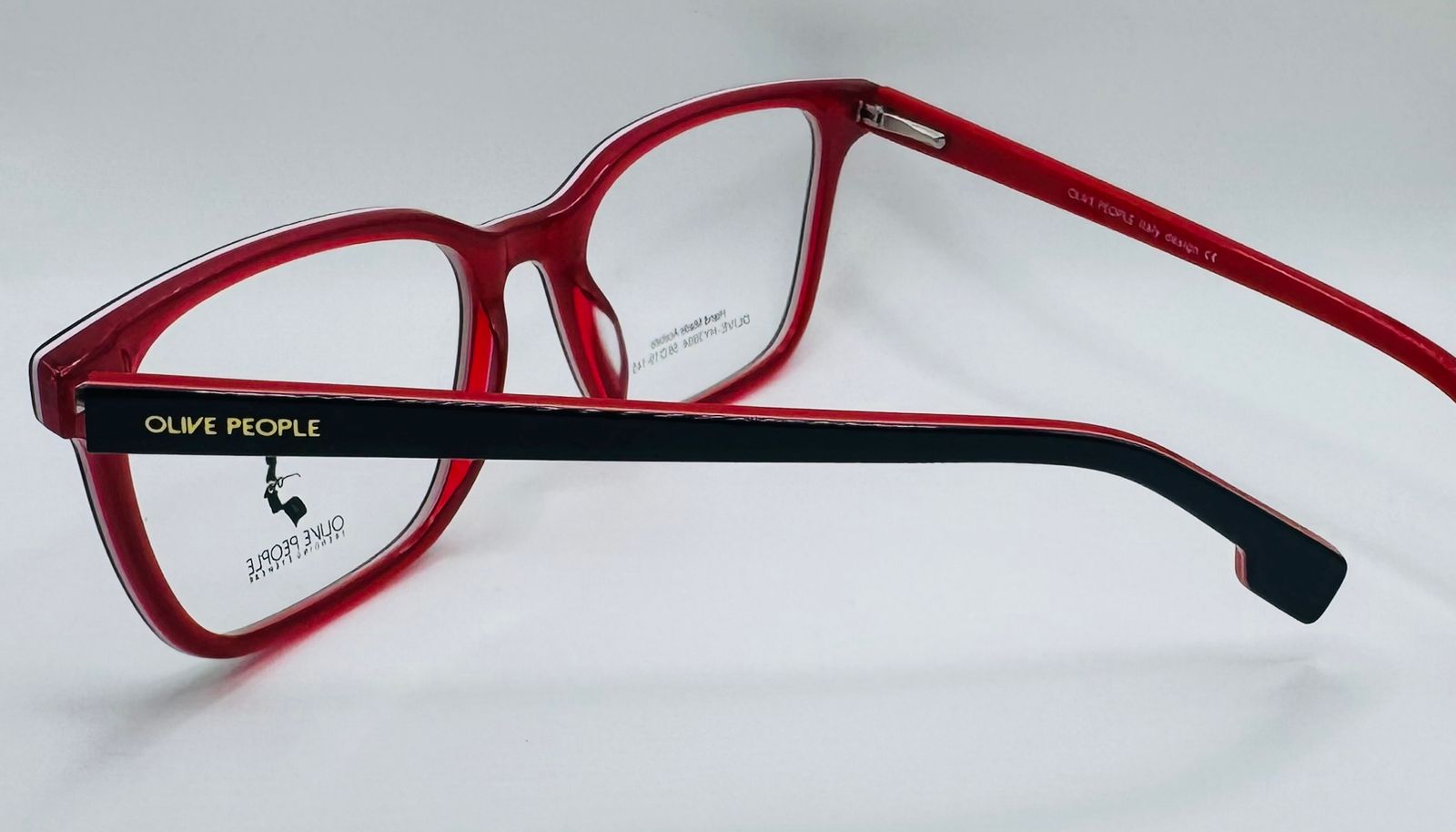 Olive people Rojo/negro acetato