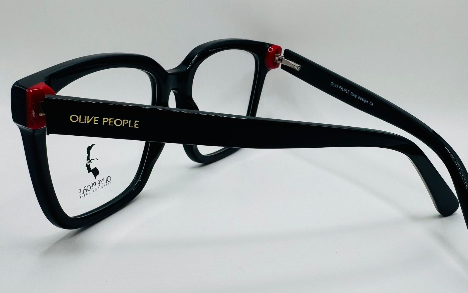 Olive People Negro Acetato