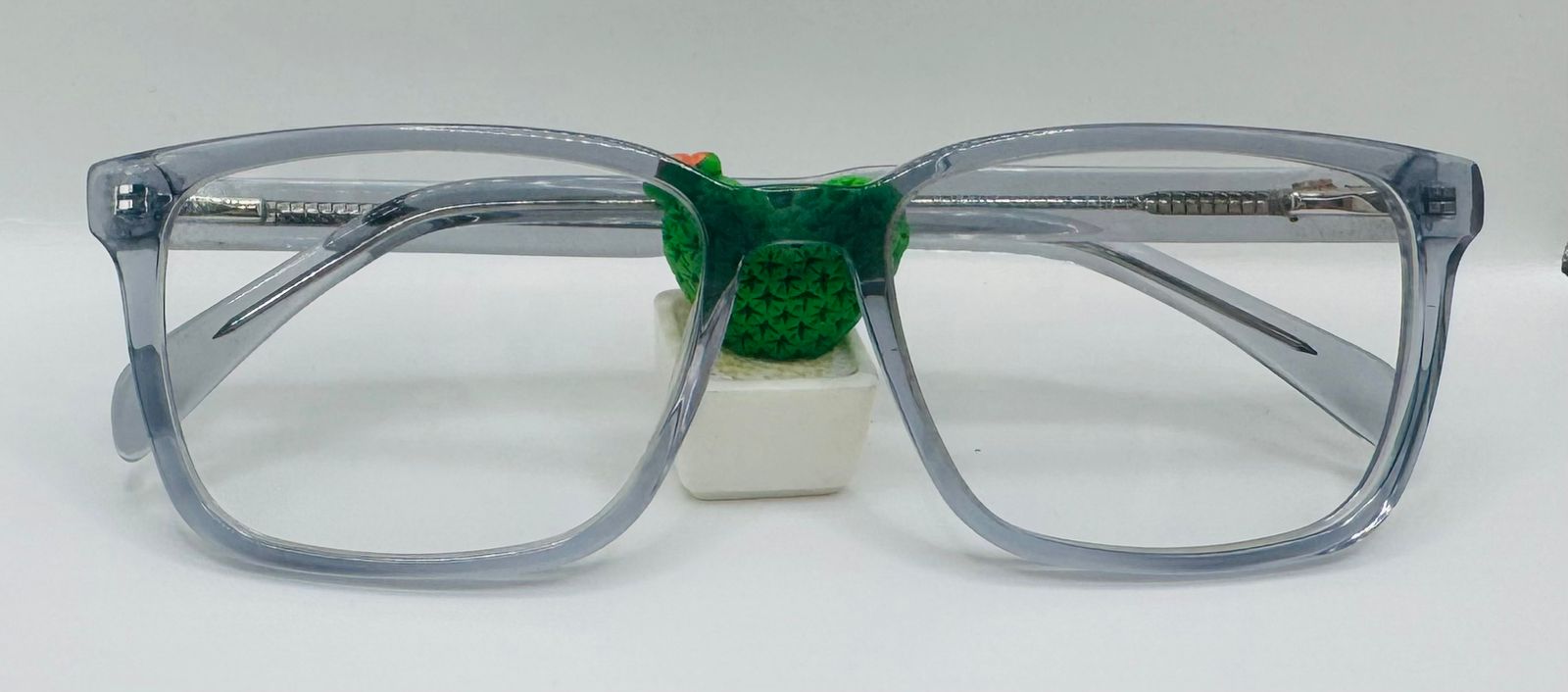 Acetato Gris transparente